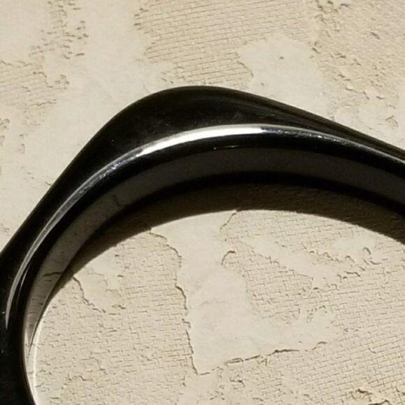80s Lucite Square Black Bangle Bracelet - Picture 4 of 4